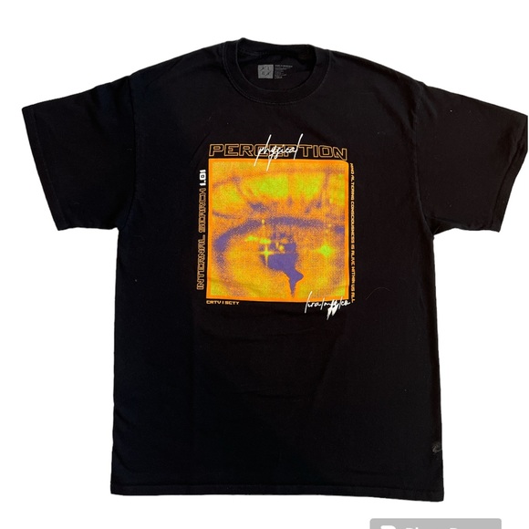 Lira Graphic T Shirt - Picture 1 of 2